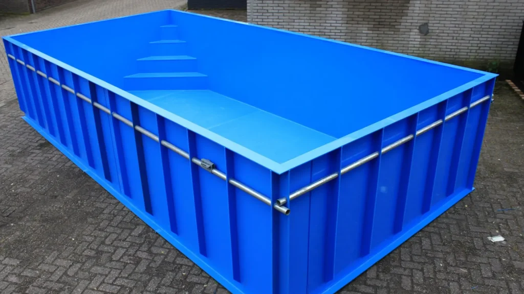 Swimbox_Fiberglass_Pools